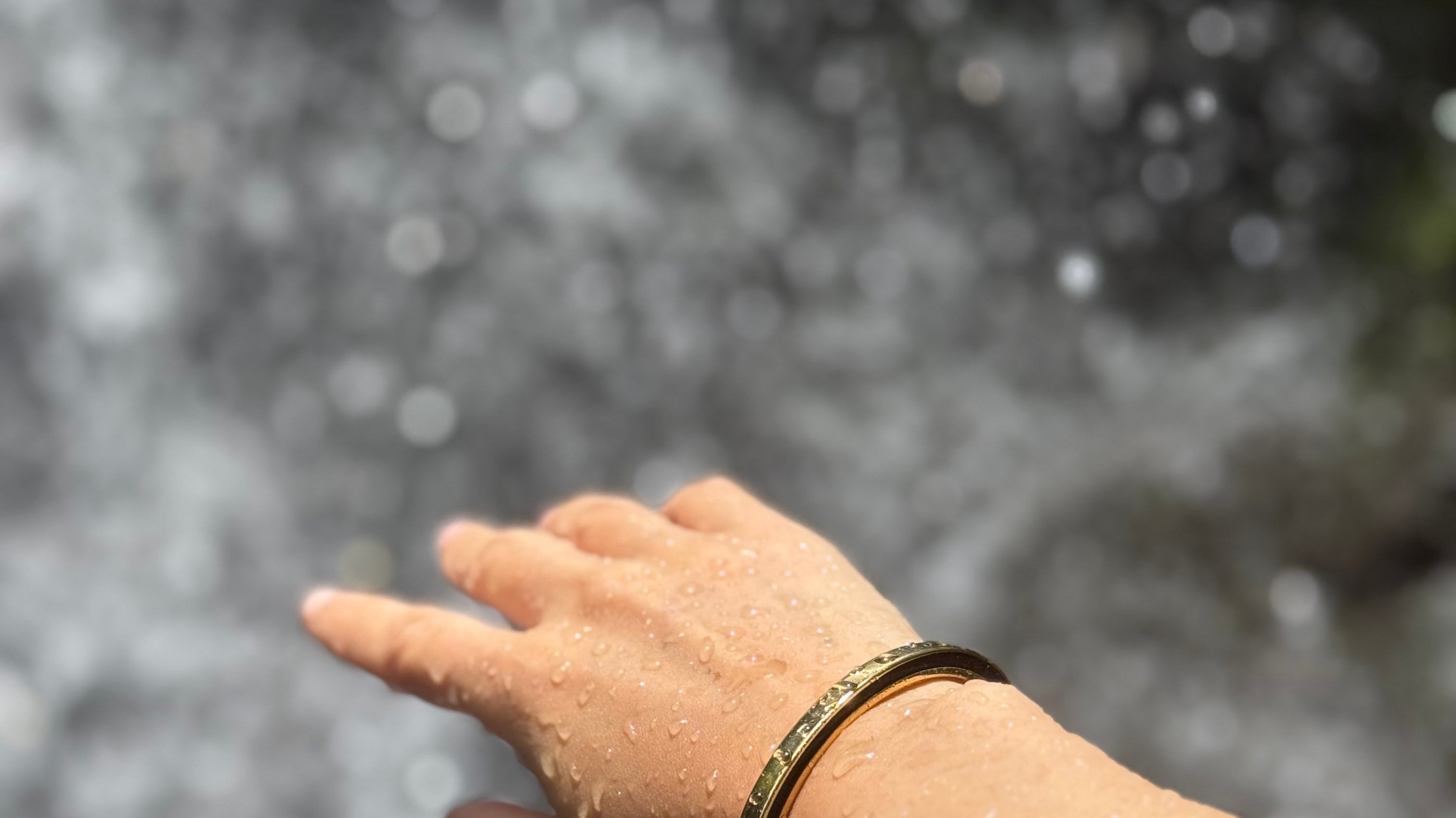 Silver Ponytail Cuff: Futuristic Cool Meets Timeless Shine