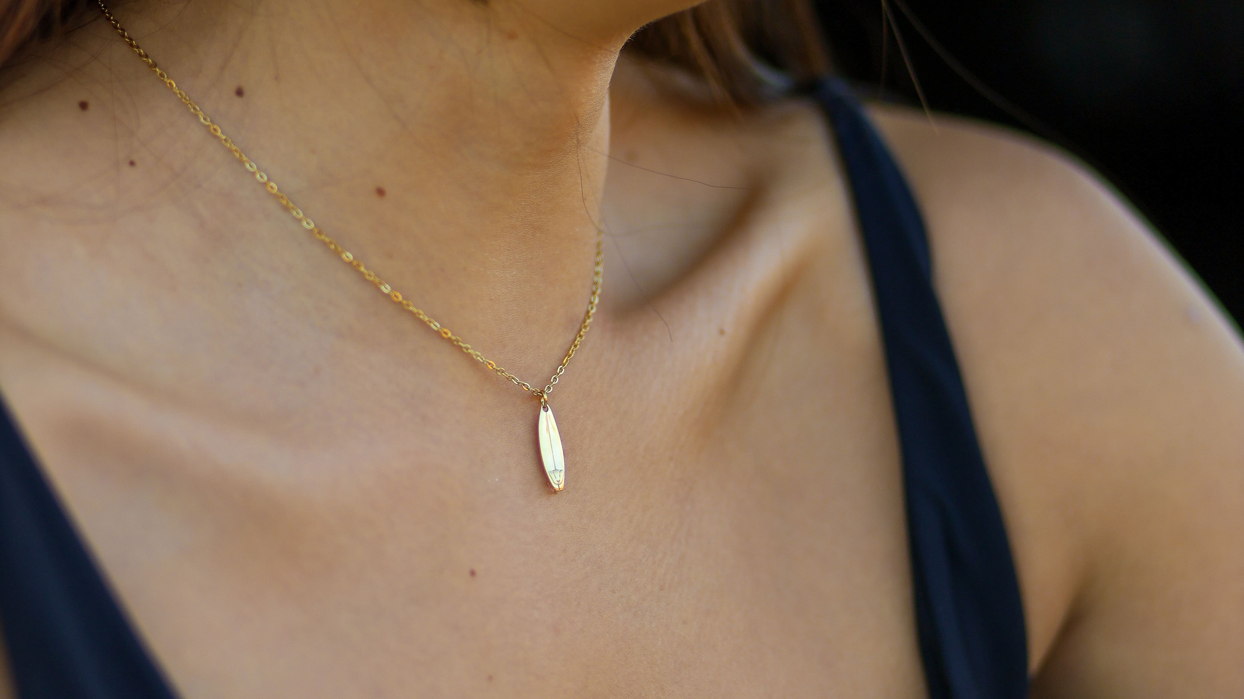 How to Style Your Tarnish-Free Gold Jewelry: 8 Fashion-Forward Ideas