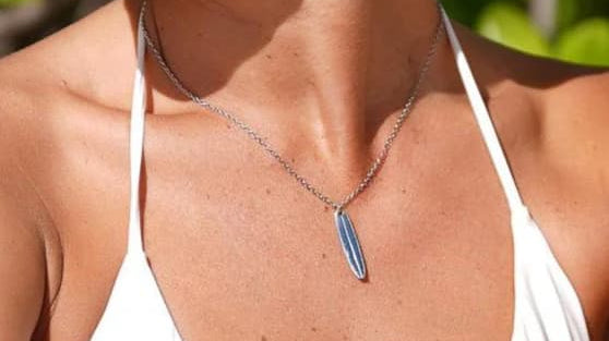 How to Style the Longboard Necklace for Every Occasion
